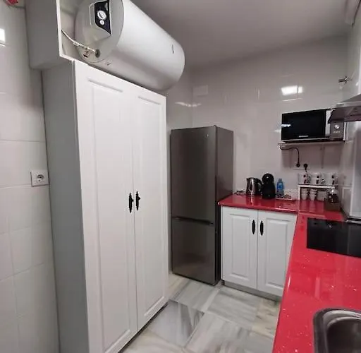 La Bola Parking Apartment