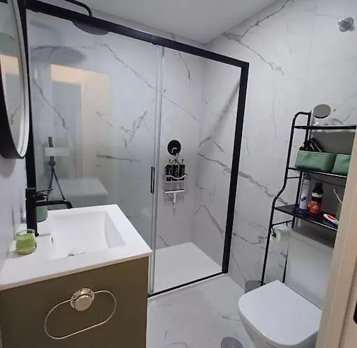 La Bola Parking Apartman Ronda