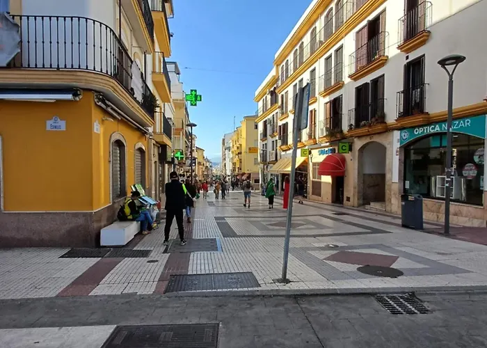 La Bola Parking Apartment Ronda